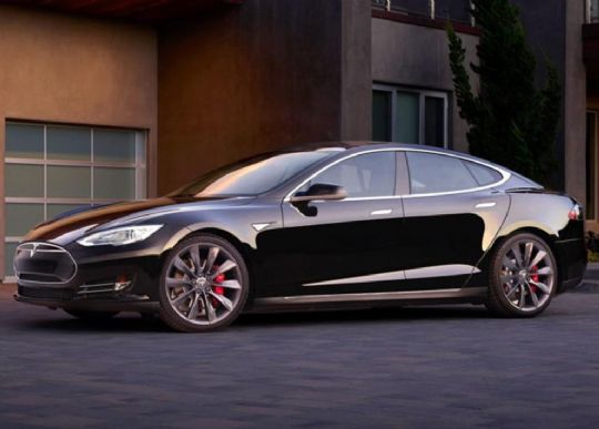 O carro eltrico j  realidade Tesla Model S 75D 